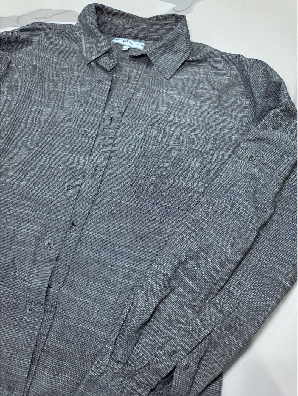 pd&c Men's Gray Striped Long Sleeve Button-Up Shirt, Size L